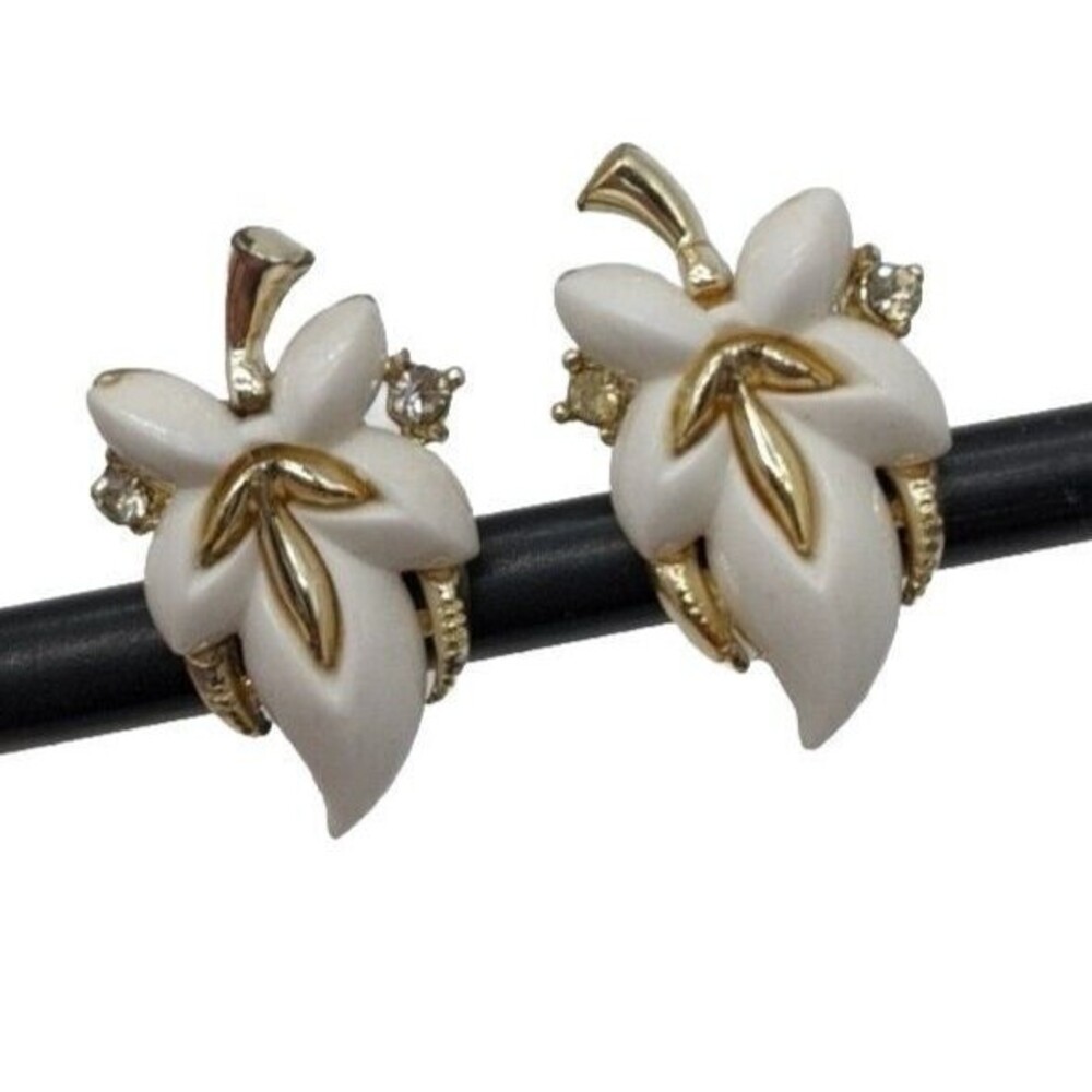 Vintage Leaf Earrings Screw Back White Lucite Rhinestones Gold Tone Signed STAR
